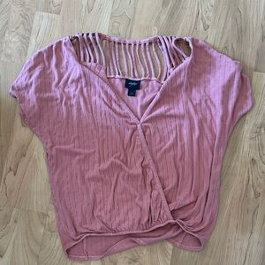 Daytrip Mauve Pink Short Sleeve Knit Top with Ladder Back